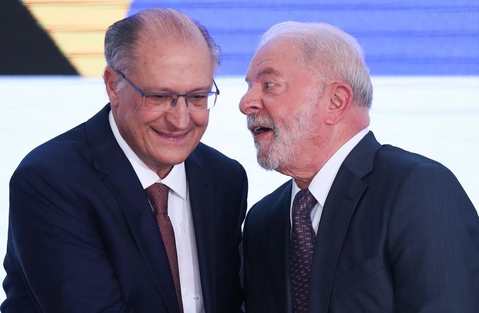Alckmin recebe pedidos de empresários para retomar protagonismo da indústria