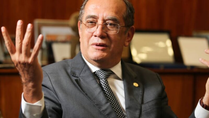 Gilmar Mendes muda de posição e vota a favor de contribuição para sindicatos