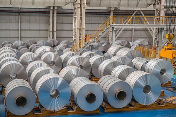 Após 13 anos, Brasil retorna à elite da produção de alumínio
