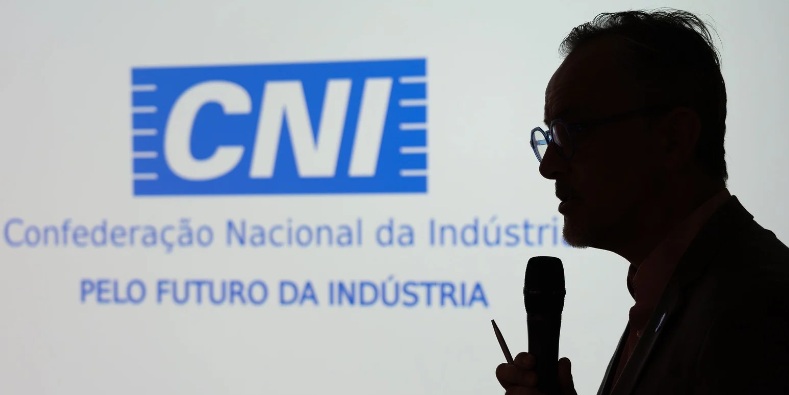 CNI estima impacto de R$ 1,7 bi em exportações com tarifaço do México